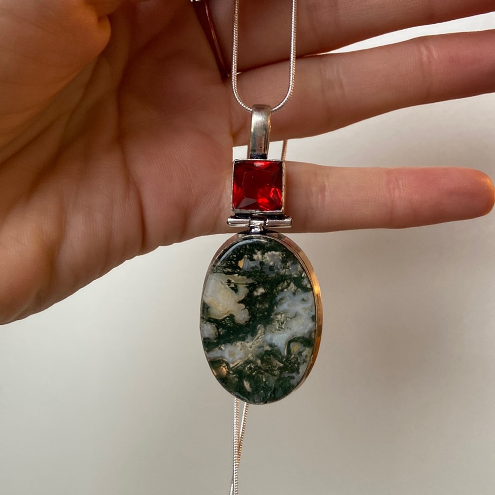 Brand New! Moss Agate & Garnet Sterling Silver Pendant Necklace